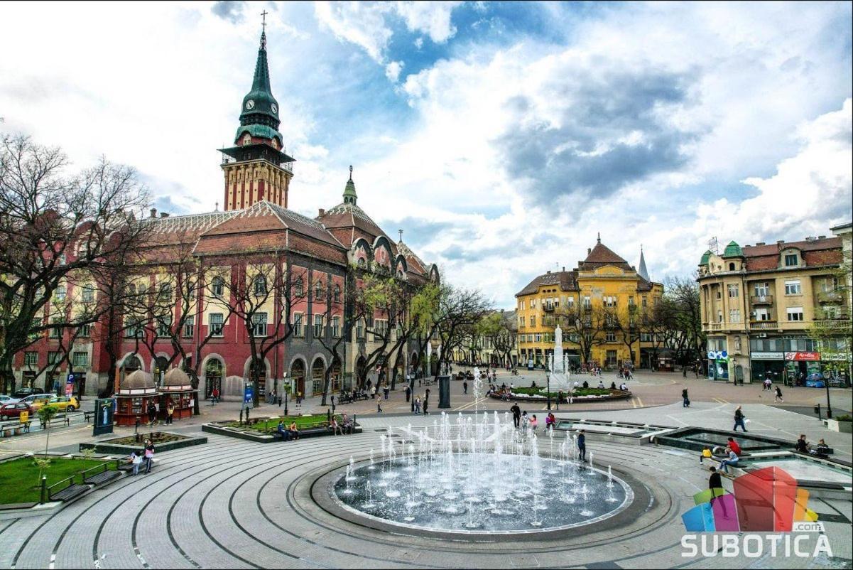 Rb Apartment 3 Lux Smart House Subotica Dış mekan fotoğraf